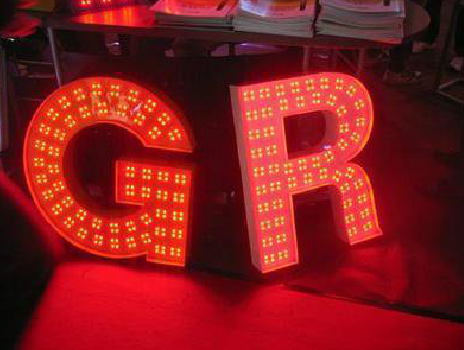 通许LED发光字有哪些优势？